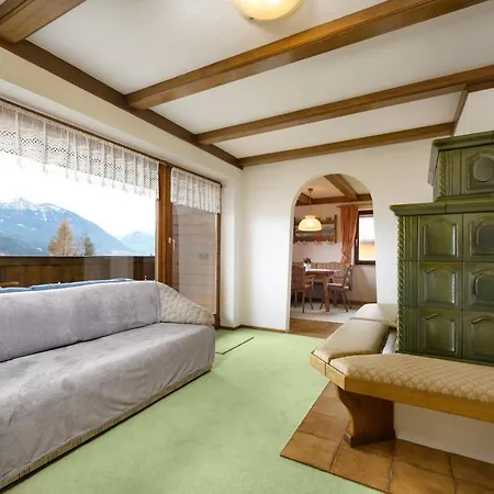 Zur Oma Margret フラッハウ