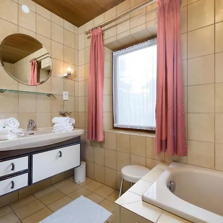 בית נופש Zur Oma Margret