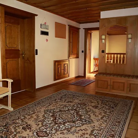 Zur Oma Margret * フラッハウ